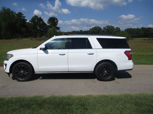 Used 2019 Ford Expedition Max Limited image 5