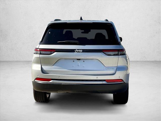 New 2026 Jeep Grand Cherokee L Limited w/ Limited Altitude Package RWD image 4