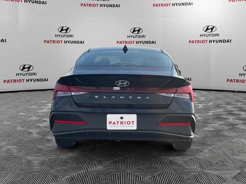 New 2026 Hyundai Elantra Sport FWD image 4