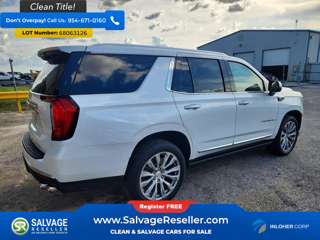 Used 2021 GMC Yukon Denali w/ Denali Premium Package RWD image 4