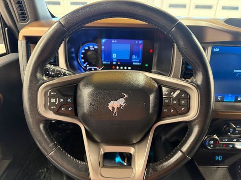 Used 2021 Ford Bronco Outer Banks AWD/4WD image 15