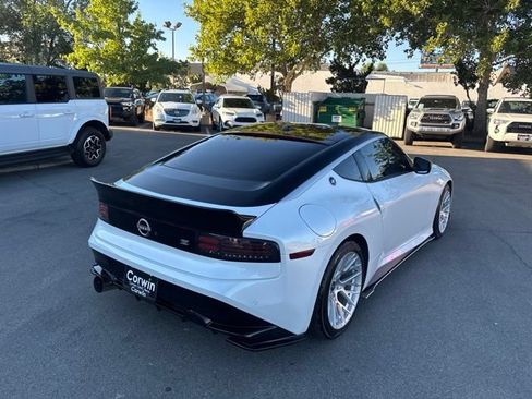 Used 2024 Nissan Z Sport w/ Floor Mat Package RWD image 8