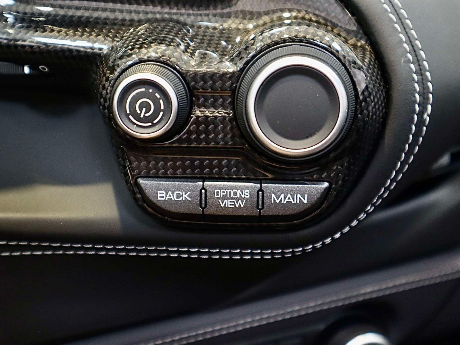 Certified 2018 Ferrari 488 Spider RWD image 35