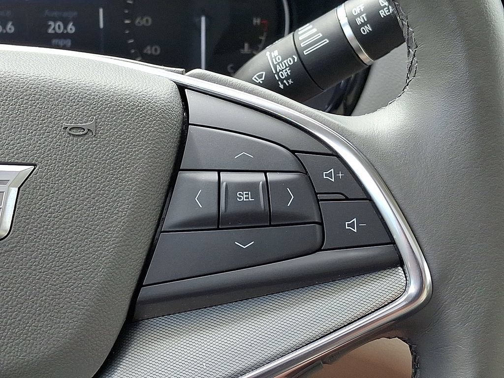 Used 2021 Cadillac XT5 Premium Luxury AWD/4WD image 26
