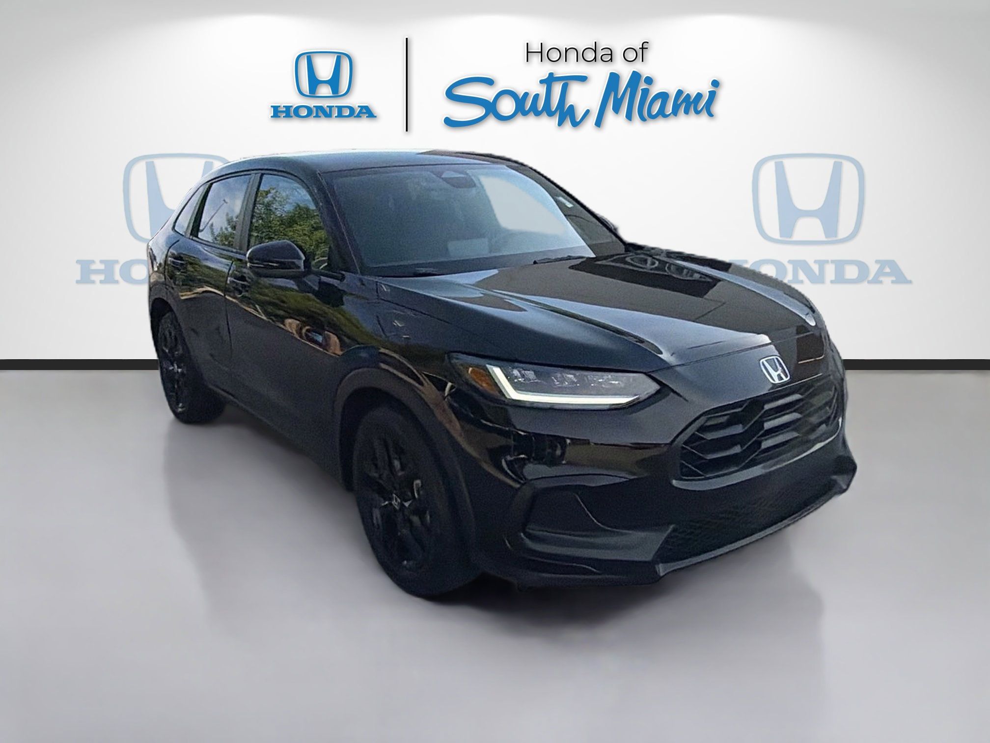 Used 2024 Honda HR-V Sport image 1