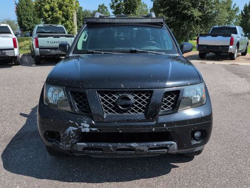 Used 2014 Nissan Frontier PRO-4X w/ Pro-4x Luxury Package AWD/4WD image 9