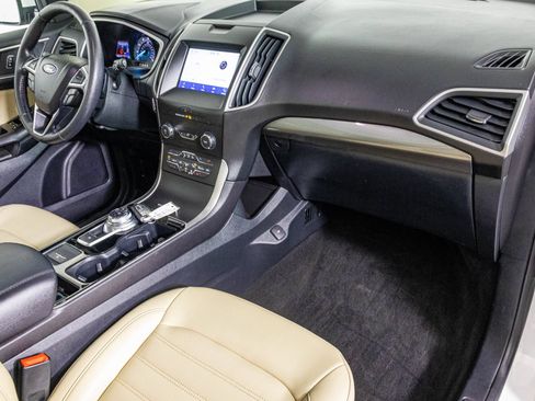Used 2020 Ford Edge SEL w/ Convenience Package AWD/4WD image 48