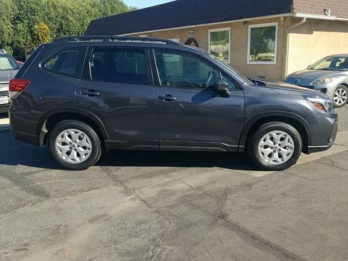 Used 2019 Subaru Forester w/ Alloy Wheel Package AWD/4WD image 5
