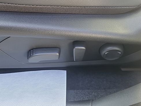 New 2026 Subaru Crosstrek 2.5i Limited image 14