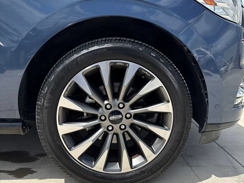 Used 2018 Lincoln Navigator Select w/ Technology Package RWD image 22
