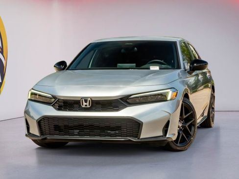 Used 2025 Honda Civic Sport image 1