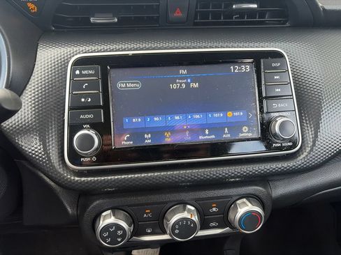 Used 2023 Nissan Kicks S FWD image 12
