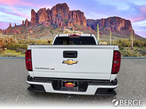 Used 2018 Chevrolet Colorado Z71 RWD image 6