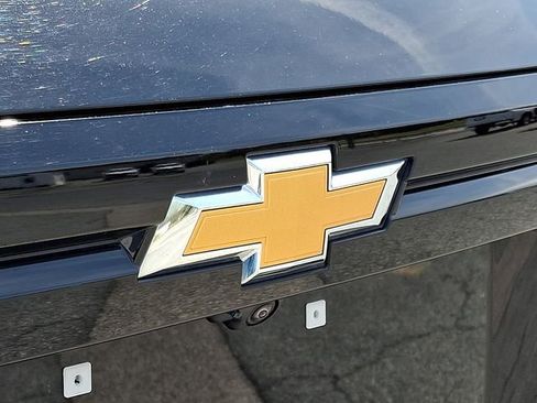 Certified 2025 Chevrolet Traverse LT FWD image 30
