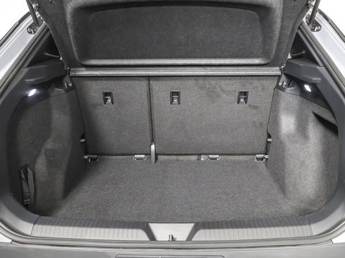 Used 2022 Volkswagen ID.4 Pro image 38