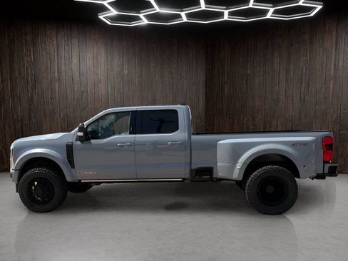 Used 2026 Ford F450 Platinum AWD/4WD image 4