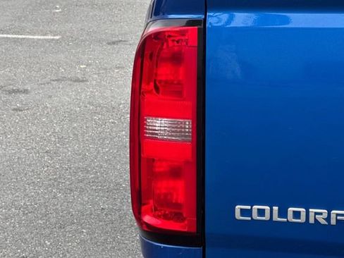 Used 2018 Chevrolet Colorado Z71 RWD image 44