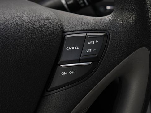 Used 2011 Hyundai Sonata Limited w/ Navigation Pkg 5 image 26