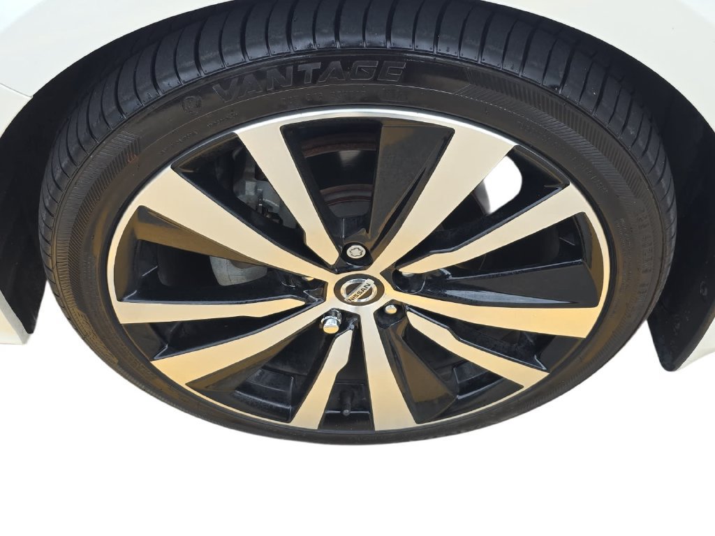 Used 2022 Nissan Altima 2.5 SR FWD image 30
