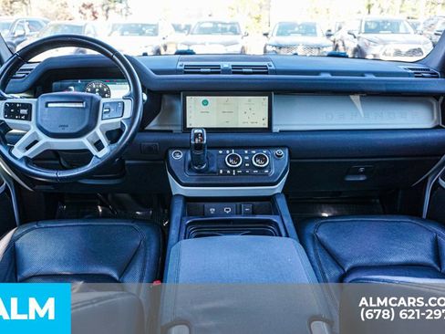 Used 2022 Land Rover Defender 110 SE AWD/4WD image 25