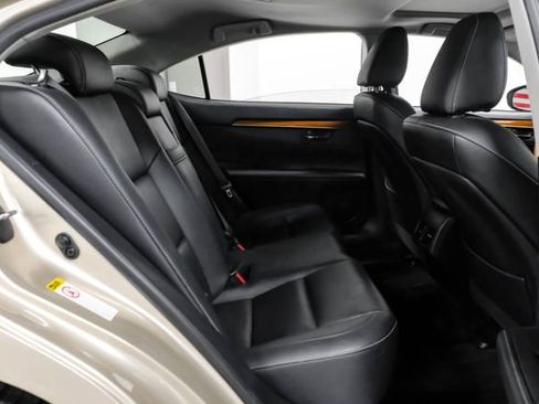 Used 2013 Lexus ES 300h w/ Premium Pkg image 43