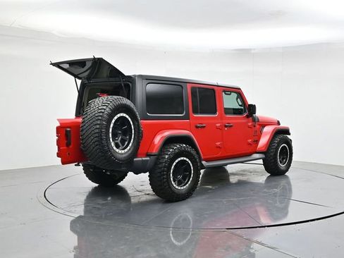 Used 2019 Jeep Wrangler Unlimited Sahara w/ Safety Group AWD/4WD image 47