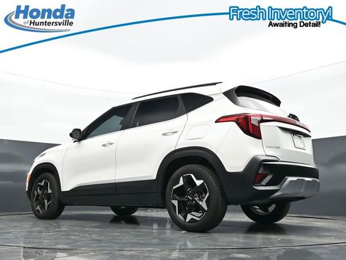 Used 2025 Kia Seltos EX FWD image 36