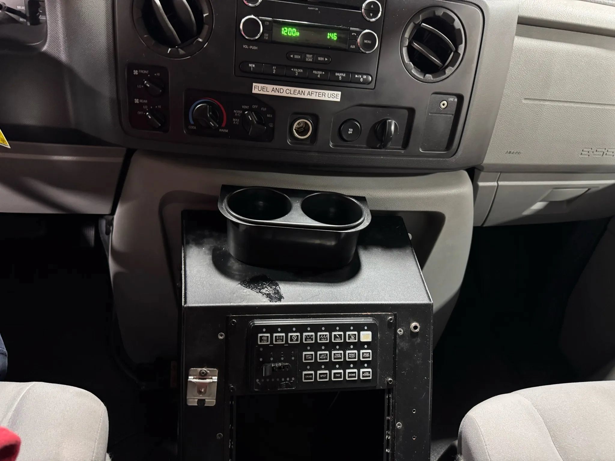 Used 2012 Ford E-350 and Econoline 350 Extended Super Duty w/ PWR Group RWD image 52