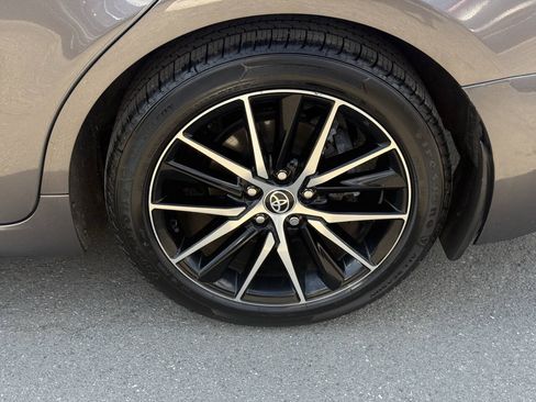 Used 2023 Toyota Camry SE FWD image 40