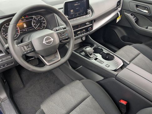 New 2026 Nissan Rogue SV image 12