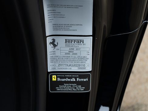 Used 2018 Ferrari California T RWD image 51