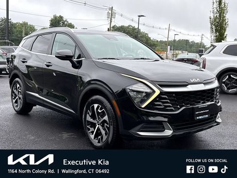 Used 2023 Kia Sportage EX AWD/4WD image 5