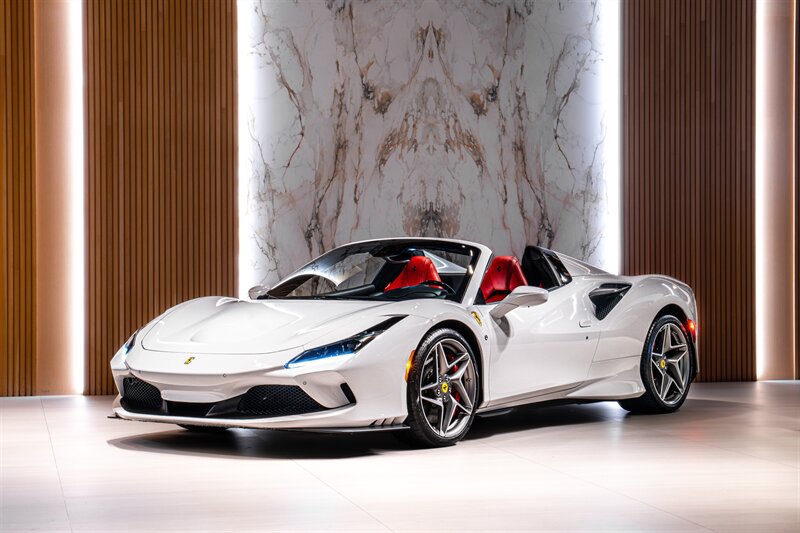 Used 2021 Ferrari F8 Tributo RWD image 1