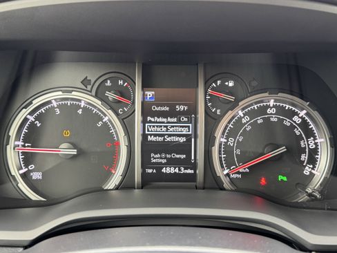 Used 2022 Toyota 4Runner Limited image 21