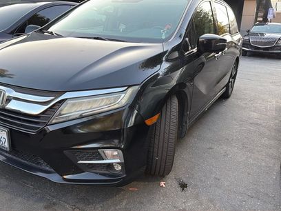 Used 2018 Honda Odyssey Elite