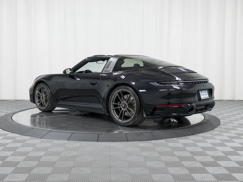 Certified 2022 Porsche 911 50th Anniversary Edition AWD/4WD image 3
