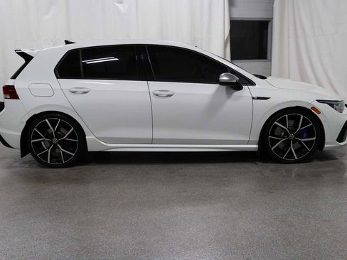 Used 2023 Volkswagen Golf R image 10