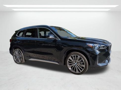 New 2026 BMW X1 xDrive28i w/ Technology Package AWD/4WD image 2