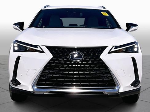 Certified 2023 Lexus UX 250h FWD w/ Accessory Package (Z1) image 4