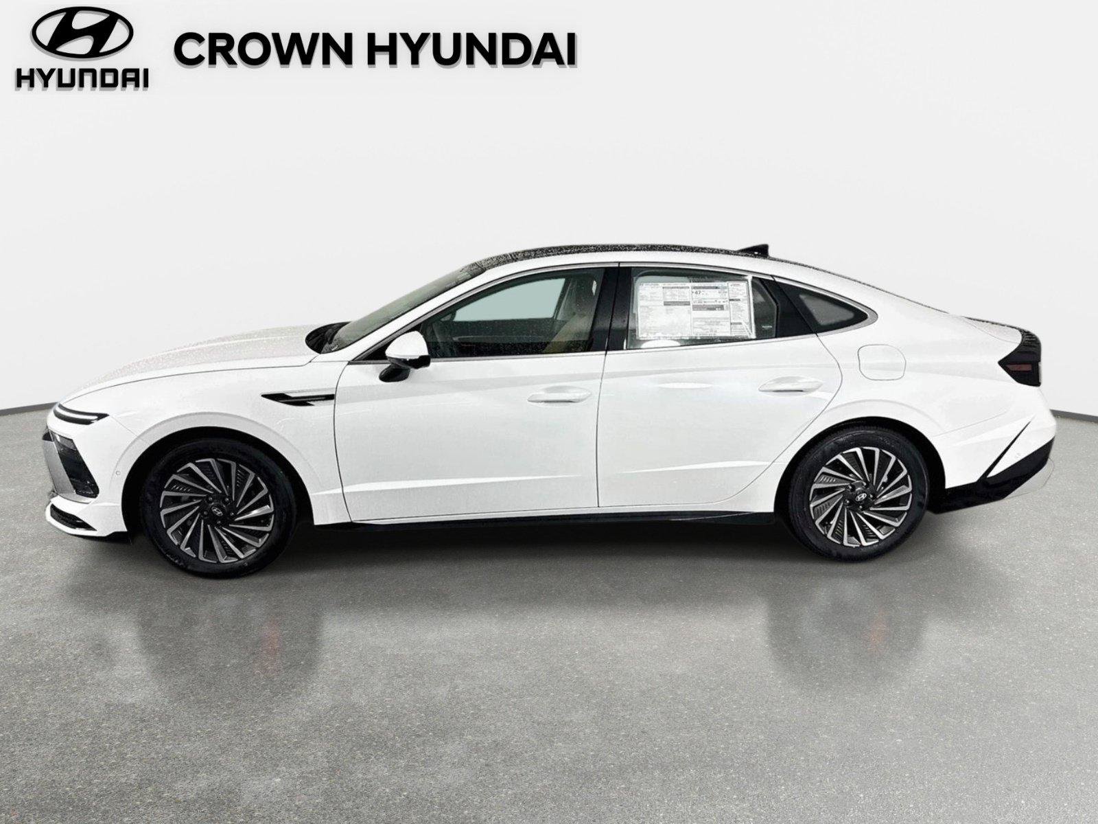 New 2026 Hyundai Sonata Limited FWD image 8