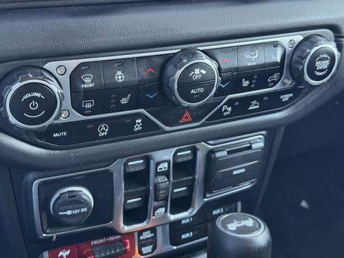 Certified 2024 Jeep Wrangler Unlimited Rubicon image 19