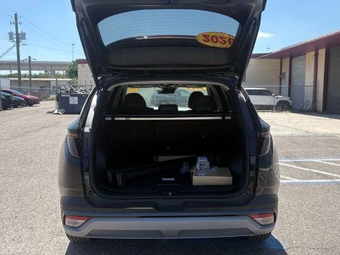 Used 2026 Hyundai Tucson SEL image 13