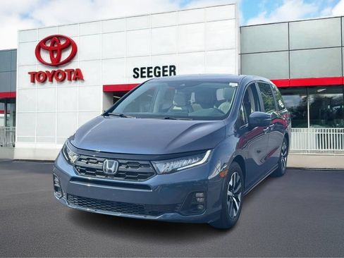 Used 2025 Honda Odyssey EX-L image 10