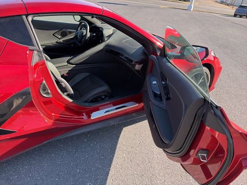 Used 2023 Chevrolet Corvette Stingray Preferred Cpe w/ Z51 Performance Package image 19