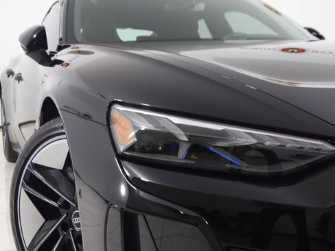 Used 2024 Audi RS e-tron GT w/ Carbon Performance Package image 27