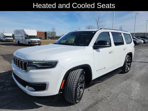 Used 2024 Jeep Wagoneer Series III image 3