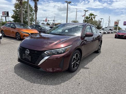 Certified 2025 Nissan Sentra SV FWD image 8