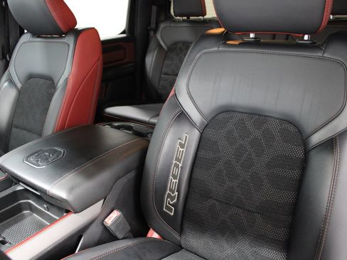 Used 2019 RAM 1500 Rebel w/ Rebel Level 2 Equipment Group AWD/4WD image 13