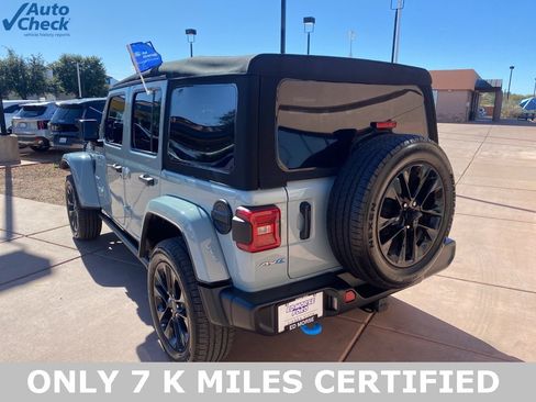 Used 2024 Jeep Wrangler Unlimited Sahara image 8