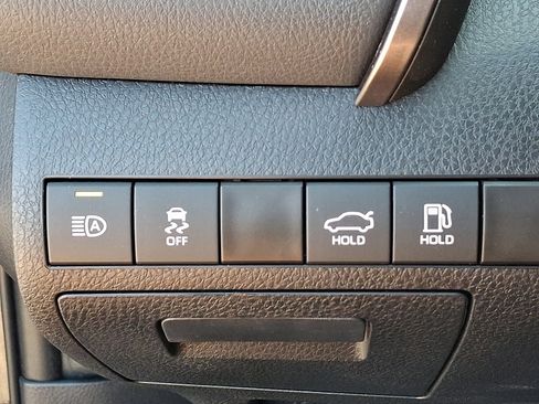 Certified 2023 Toyota Camry SE image 26